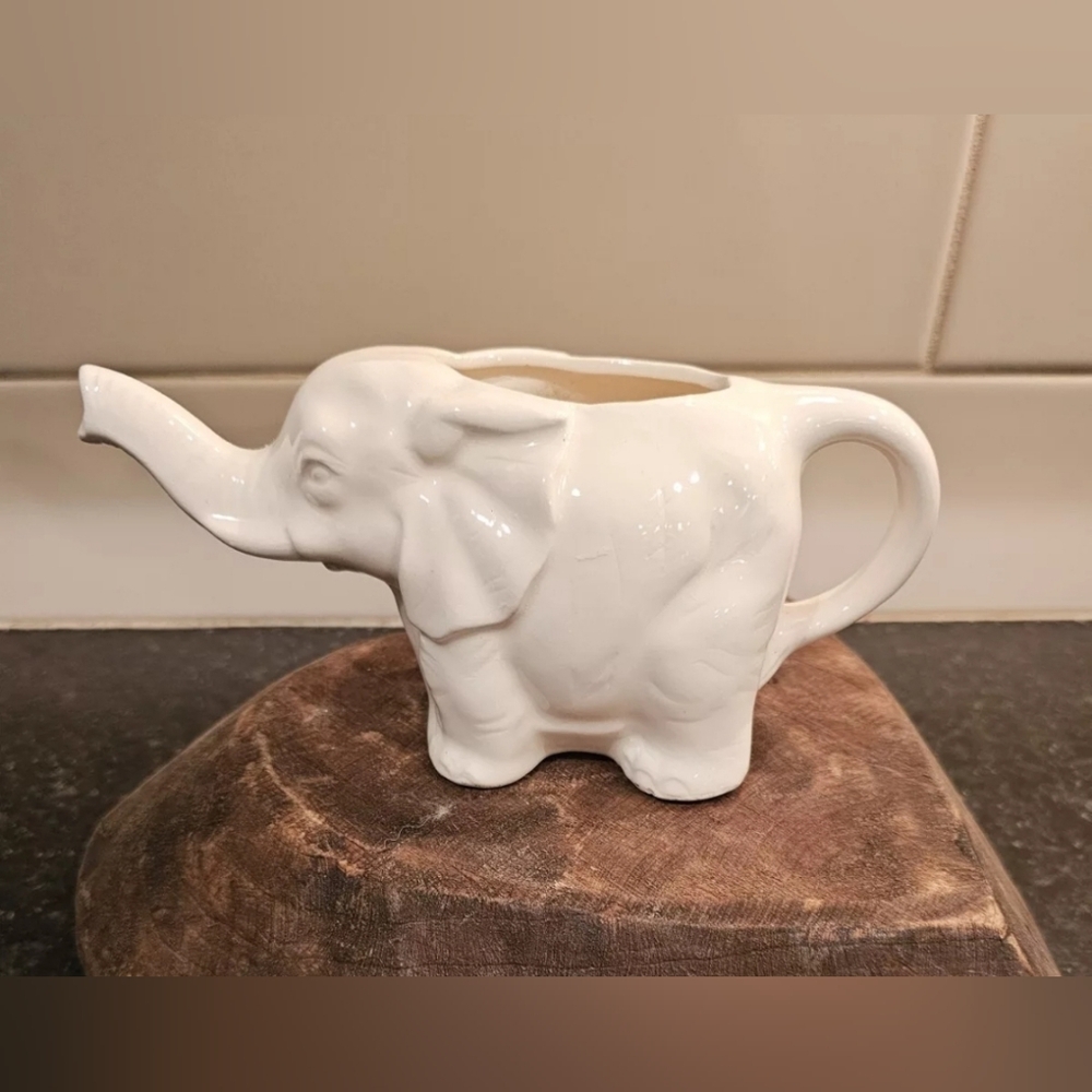 White elephant ceramic creamer